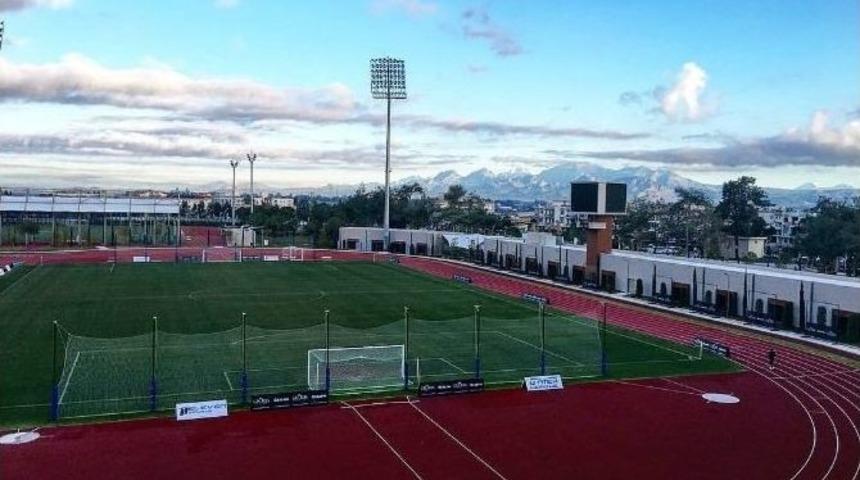 Şampiyonluk &rsquo;gloria&rsquo;dan Ge&ccedil;iyor