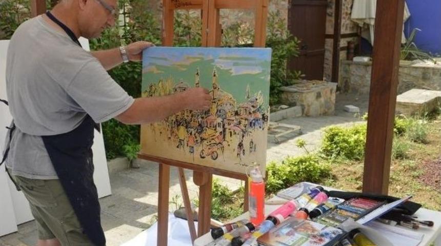 Nil&uuml;fer Sanat &Ccedil;alıştayı Ustalarla Gen&ccedil; Yetenekleri Buluşturuyor