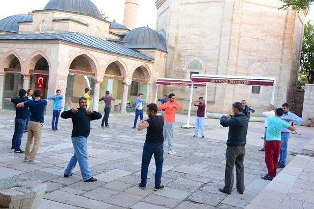 Battalgazi’nin Torunları Okçuluğu Öğreniyor