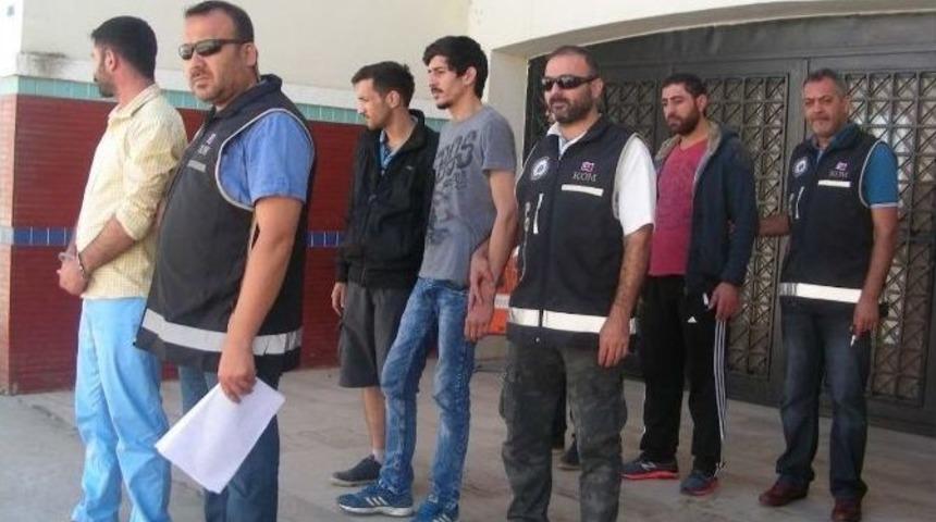 Kuşadası&rsquo;ndaki Uyuşturucu Operasyonunda 5 Kişi Tutuklandı