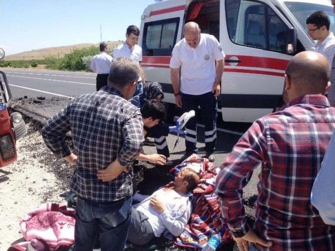 Malatya&rsquo;da Tır Kazası: 1 Yaralı