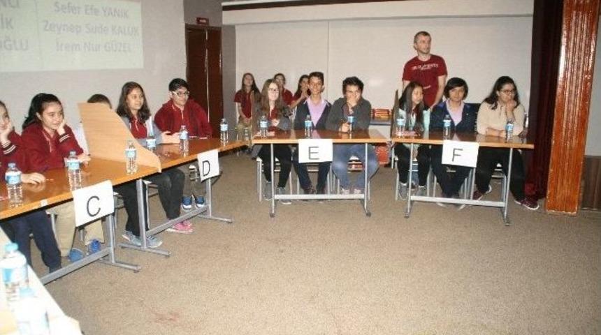 Ortaokul &Ouml;ğrencileri Bilgi Yarışmasında Ter D&ouml;kt&uuml;