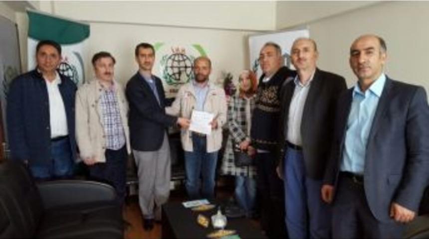 Eğitim Bir Sen&rsquo;den Bebek Paketi Ve S&uuml;t Dağıtımı Projelerine Destek