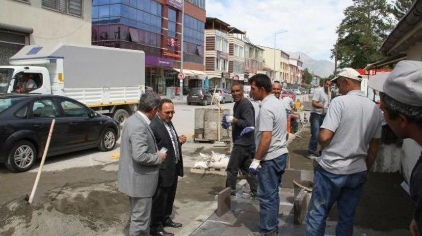 Şehir Genelinde &Ccedil;alışmalar Devam Ediyor