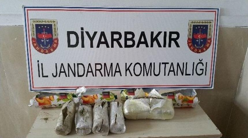 Meyve Suyu Kutularında Esrar Ele Ge&ccedil;irildi