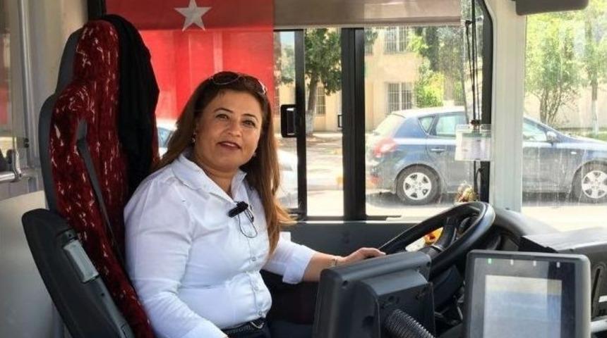 Kaptan Song&uuml;l &lsquo;yılın &Ouml;rnek Şof&ouml;r&uuml;&rsquo; Se&ccedil;ildi