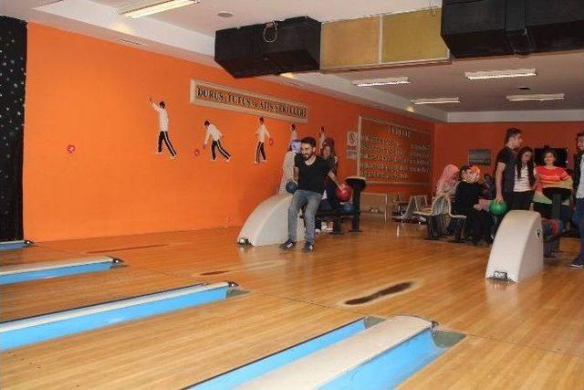 Gen&ccedil;lik Haftası Kutlamları Devam Ediyor 1