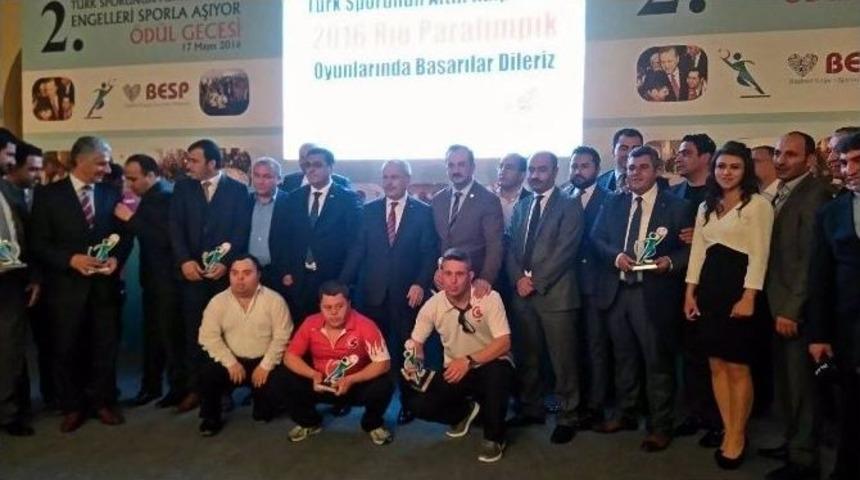 Milletvekili Bayram Engelli Dostu &Ouml;d&uuml;l&uuml;&rsquo;n&uuml;n Sahibi Oldu