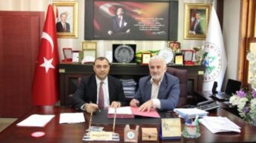 &Ccedil;amlıhemşin Kent Merkezi Yenilenecek, İl&ccedil;enin &Ccedil;ehresi Değişecek