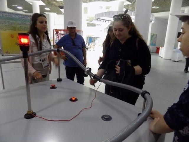 Bilecikli &Ouml;ğrenciler Expo 2016 Antalya Fuarını Gezdiler 2