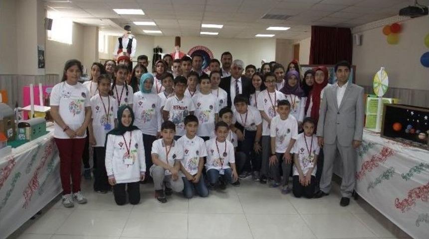 Sorgun Agahefendi Ortaokulu Bilim Fuarı Yoğun İlgi G&ouml;rd&uuml;