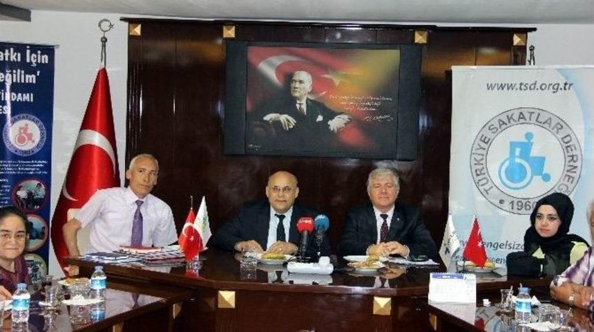 &lsquo;&uuml;lkeme Katkı İ&ccedil;in Engelli Değilim&rsquo; Projesi 6. Yılını Doldurdu