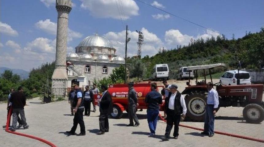 B&uuml;y&uuml;kşehir Yangın Tanker Dağıtımı S&uuml;r&uuml;yor