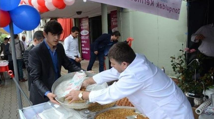 Zonguldak&rsquo;ta &Ouml;ğrenciler Yararına Kermes