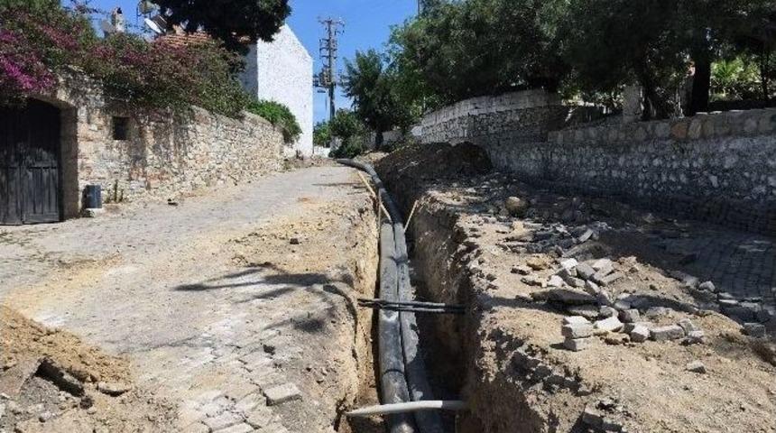 Reşadiye&rsquo;nin İ&ccedil;me Suyu Hattı Yenilendi