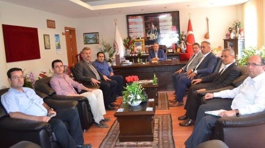 Nazilli Ticaret Odası Başkanı Arslan, Karacasu&rsquo;yu Ziyaret Etti