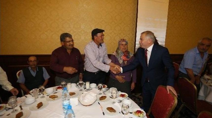 Başkan Zolan, Muhtarlara 121 Projeyi Anlattı