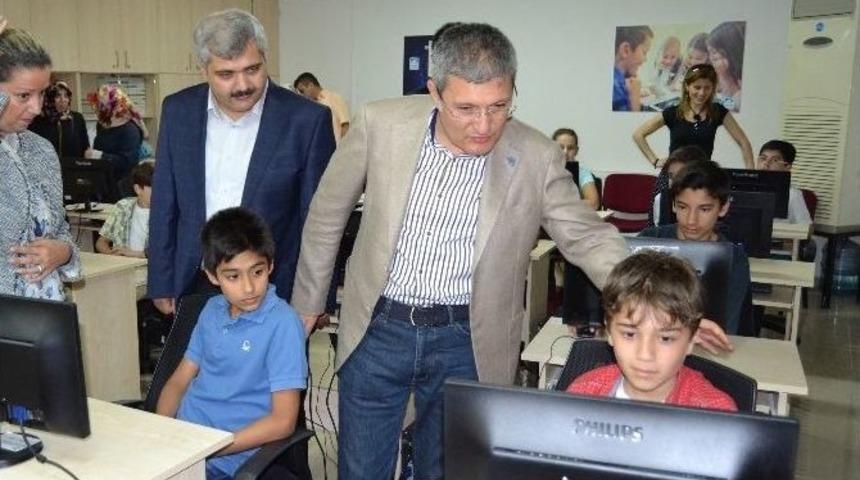 &Ccedil;ocuklar Hayallerini Kodlayacak