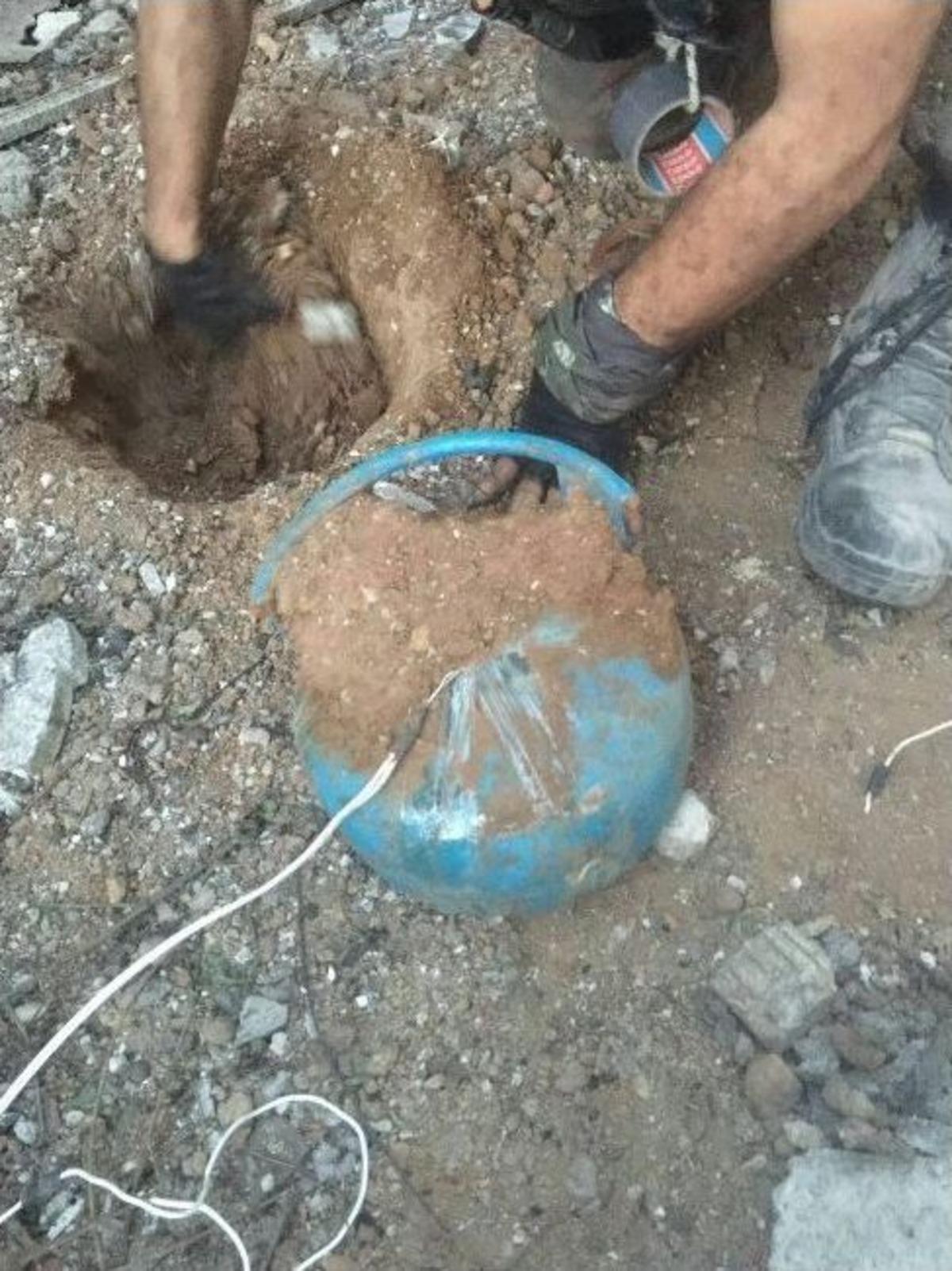 Nusaybin&rsquo;de Evler Ve Yollar Tuzaklarla Kaplı