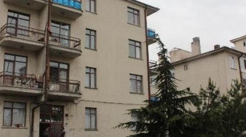 Sağanak Yağış Kayseri&rsquo;de Hayatı Fel&ccedil; Etti