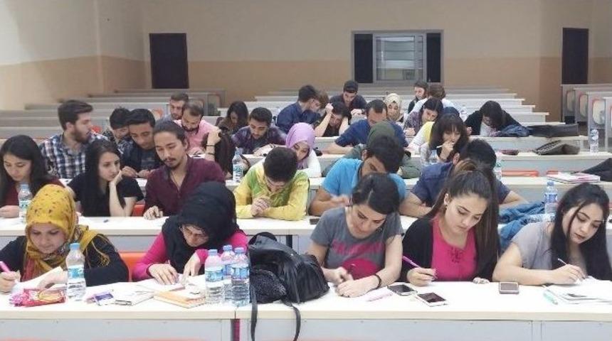 Kuzka, Sinop&rsquo;ta &Uuml;niversite &Ouml;ğrencilerine Proje D&ouml;ng&uuml;s&uuml; Eğitimi Verdi