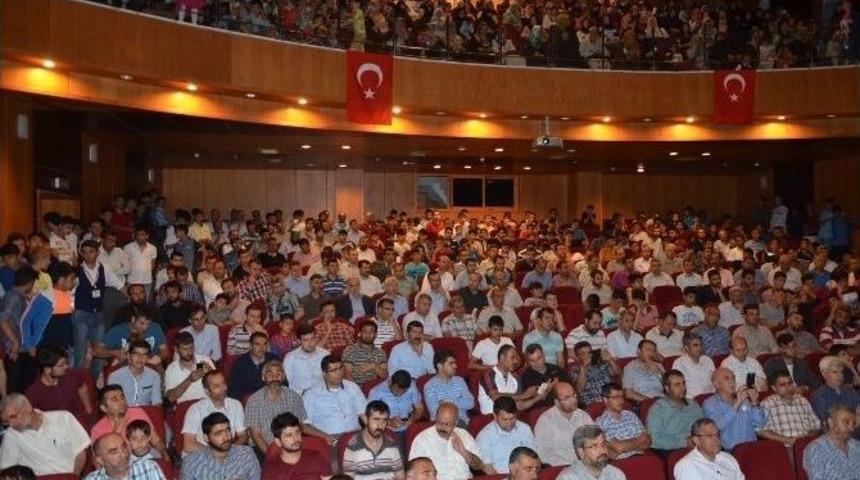 &ldquo;modern Zamanlarda Kardeş Kalmak&rdquo; Konulu Konferansa Yoğun İlgi