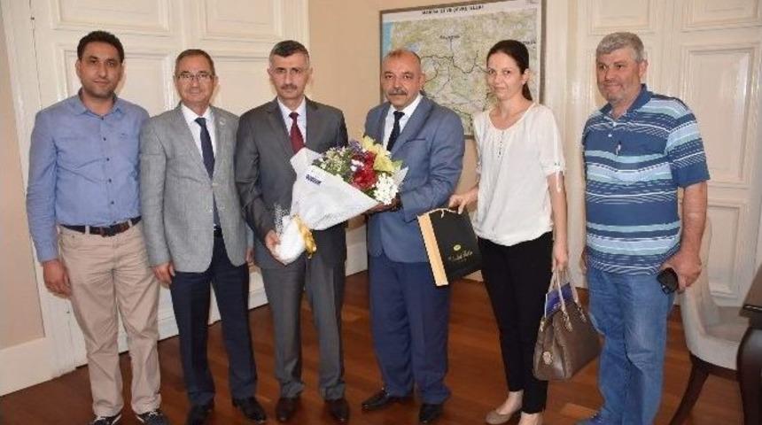 Elektrik Teknisyenlerinden Vali Bektaş&rsquo;a Ziyaret