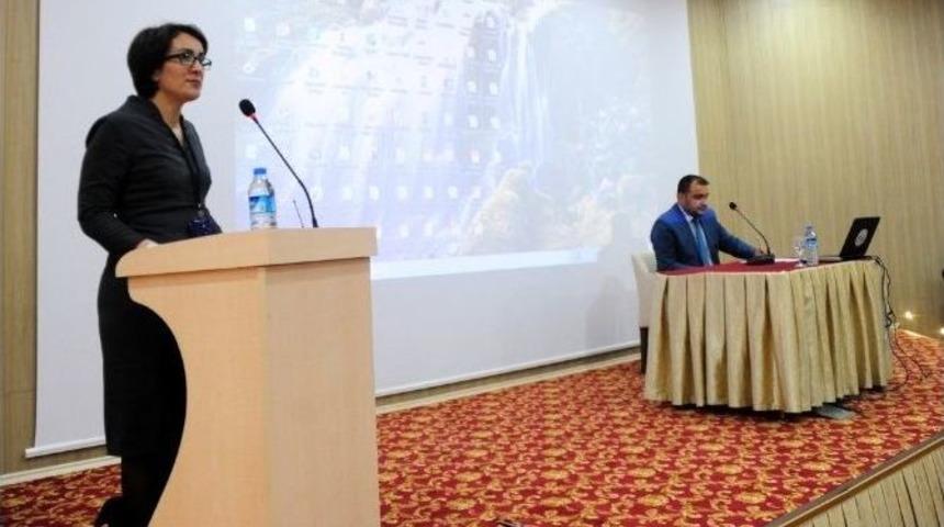 Yy&uuml;&rsquo;de &ldquo;girişimcilik Ve Başarı&rdquo; Konferansı