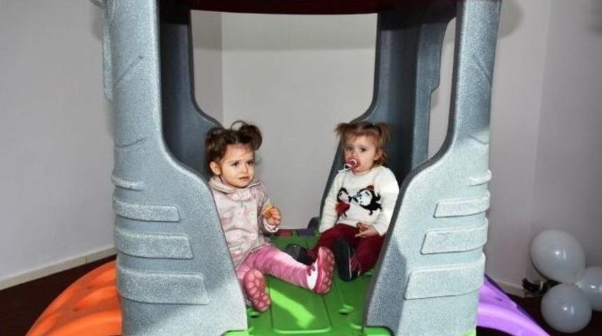 &Ccedil;ocuklarda Ruhsal Problemlerin &Ouml;nlenmesi &Ccedil;alışmaları