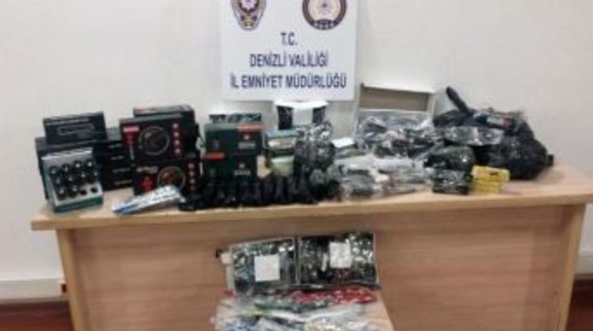 Denizli&rsquo;de Ka&ccedil;ak Eşya Operasyonu