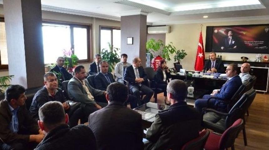 Şirketlerine Kayyum Atanan Madencilere Yasal Hakları Anlatıldı