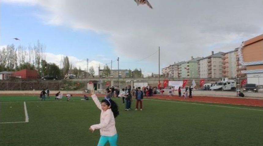 Ağrı&rsquo;da U&ccedil;urtma Şenliği