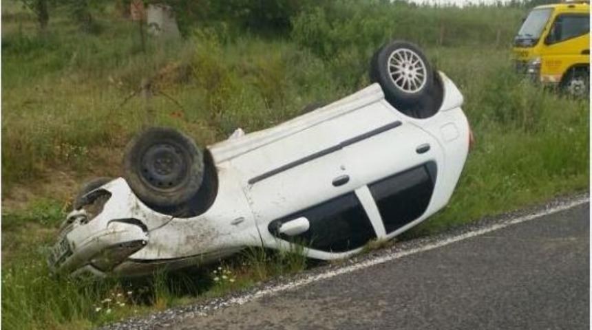 K&ouml;peğe &Ccedil;arpmamak İ&ccedil;in Kaza Yaptı