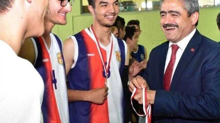 Nazilli&rsquo;de 19 Kupaları Sahiplerini Buldu