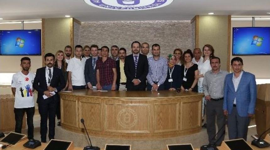 Rekt&ouml;r Bircan, Basın Ve Halkla İlişkiler M&uuml;d&uuml;rl&uuml;ğ&uuml; Personeliyle Buluştu