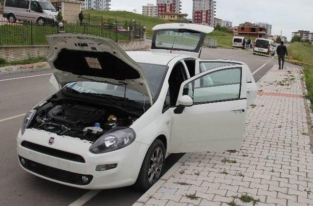 Çalıntı Otomobil Polisi Alarma Geçirdi