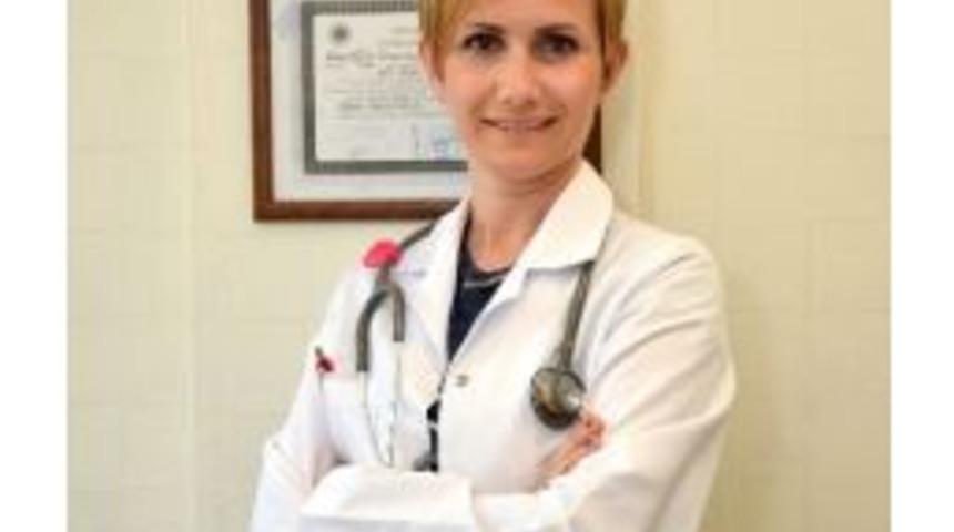 Uzm. Dr. İzmir: "sigara İ&ccedil;enlerde Kanser Riski &Ccedil;ok Y&uuml;ksek"