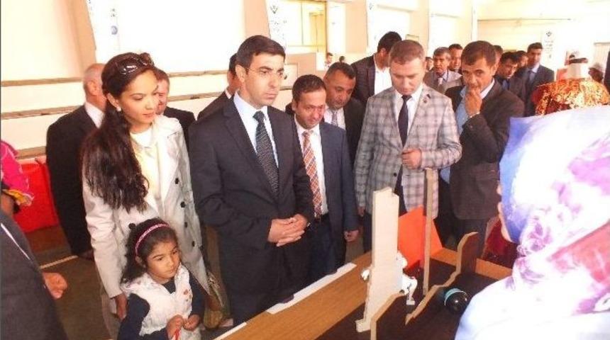 Malazgirt&rsquo;te T&uuml;bitak Bilim Fuarı Sergisi