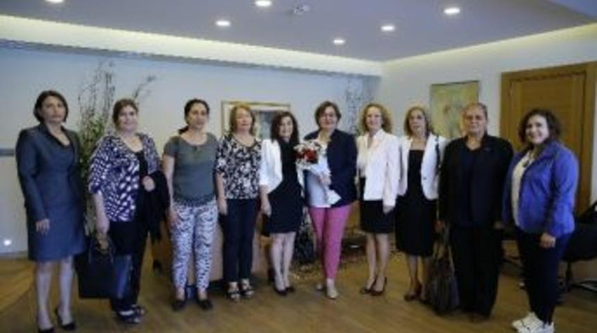 Chp&rsquo;li Kadınlardan Pekdaş&rsquo;a Ziyaret