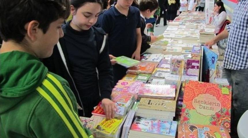 Terakki Vakfı Okullarında &rsquo;k&uuml;t&uuml;phane Şenliği&rsquo;