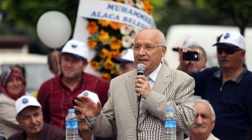 Başkan Yaşar, Yenimahalle&rsquo;de Yaşayan &Ccedil;orumluları Yalnız Bırakmadı