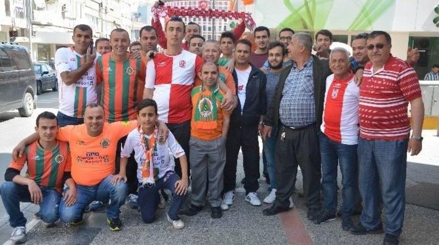 Play Off M&uuml;cadelesi Fair Play İle Başladı