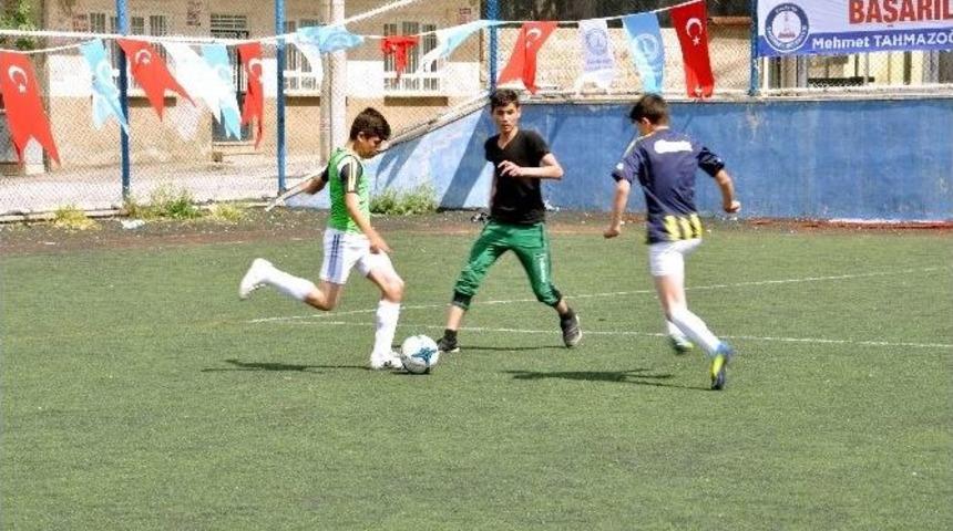 Şahinbey Belediyesinden Futbol Turnuvası