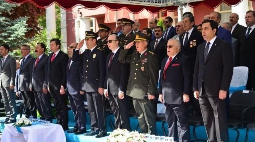 Gen&ccedil;lik Ve Spor Bayramı Kutlandı