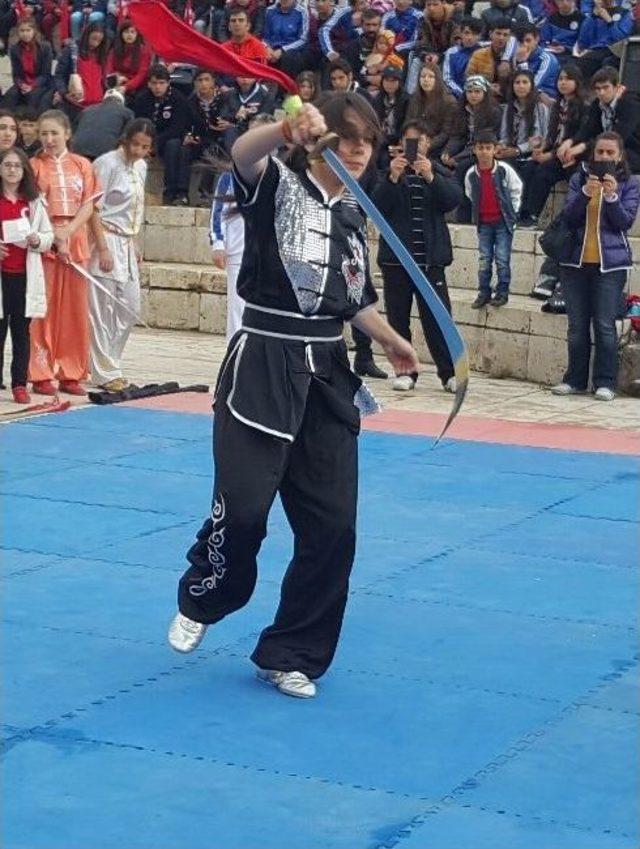 Sivas&rsquo;ta 19 Mayıs &Ccedil;eşitli Etkinliklerle Kutlandı 1