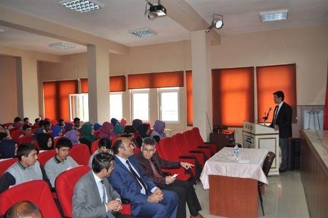 İmam Hatip Lisesi´nde Kariyer Günleri