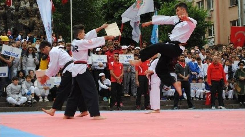 Amasya’da 19 Mayıs Coşkusu