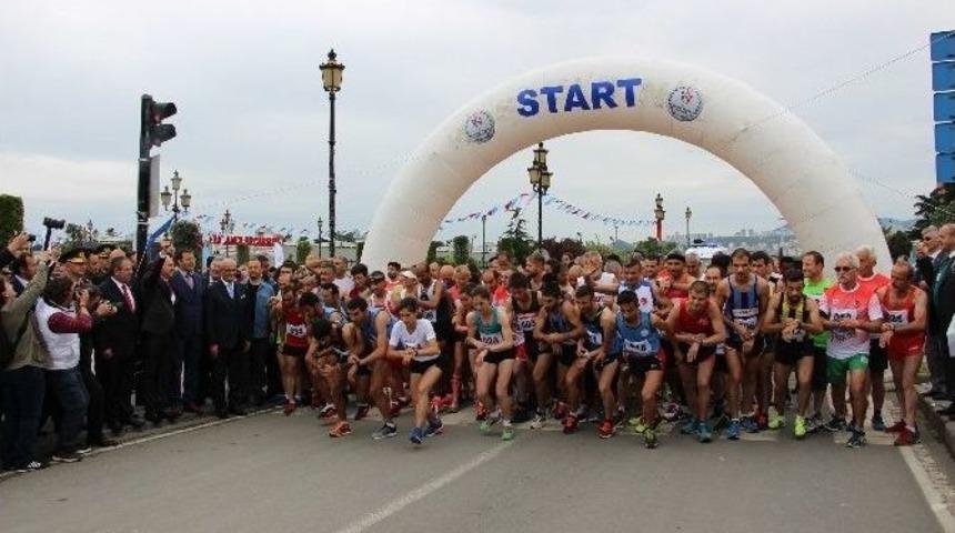 19 Mayıs Uluslararası Yarı Maratonu Samsun&rsquo;da Yapıldı