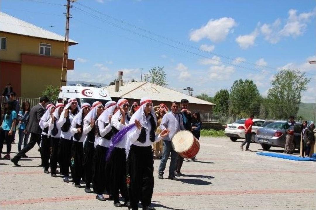Varto&rsquo;da 19 Mayıs Coşkusu