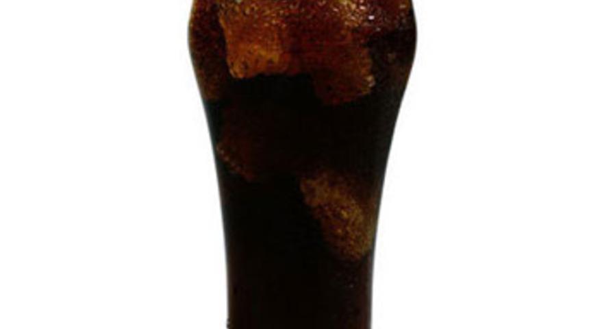 1 bardak kola, 1 saatte neler yapıyor?